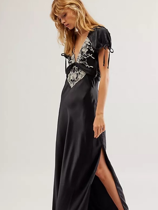 Free People Dresses & Skirts - Cooper Midi Dress
NWOT
Free People
Color- Black